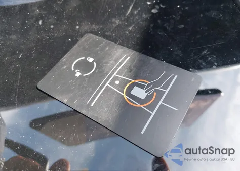 2020 Tesla Model 3 Long Range Dual Motor All-Wheel Drive z USA, uszkodzony, nr VIN 5YJ3E1EB9LF717436